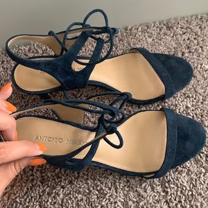 Antonio Melani heels like new
